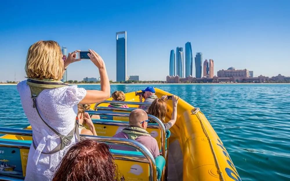 Abu Dhabi Speedboat Tour