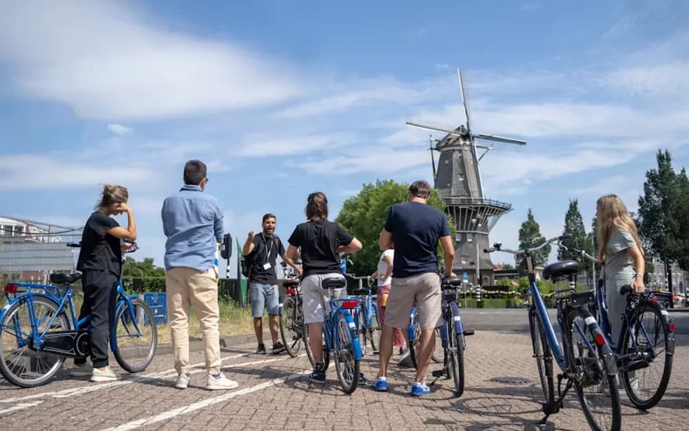 Historical Amsterdam Bike Tour