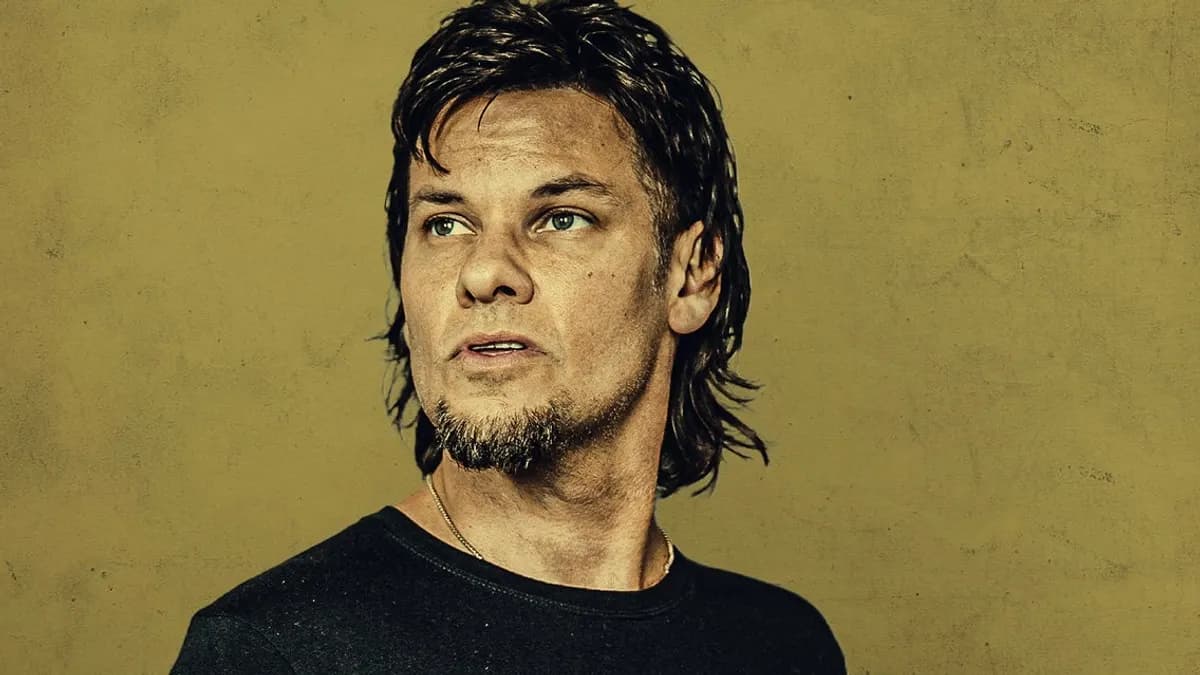 Theo Von portrait