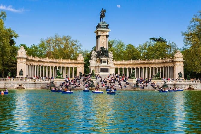 Madrid Retiro Park Tour