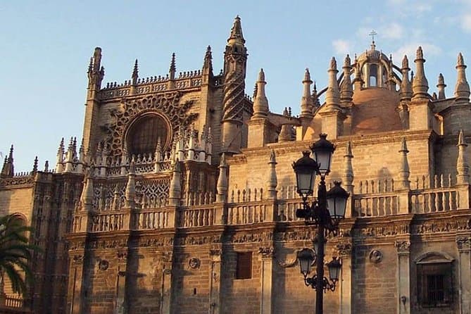 Seville Alcazar and Cathedral Private Tour