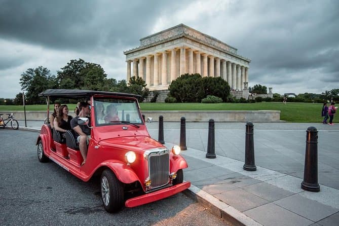 Washington DC E-Car Night Tour