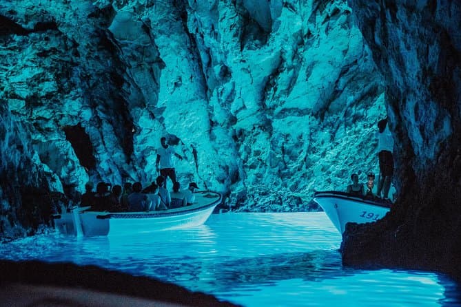 5 Islands Day Trip with Blue Cave and Hvar Visit from Split or Trogir