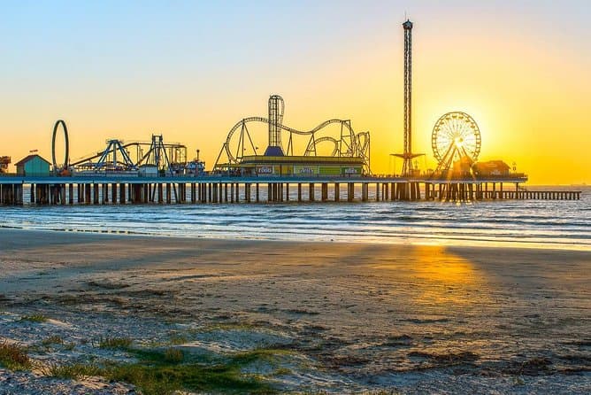 Houston Downtown and Galveston Island Guided Tour