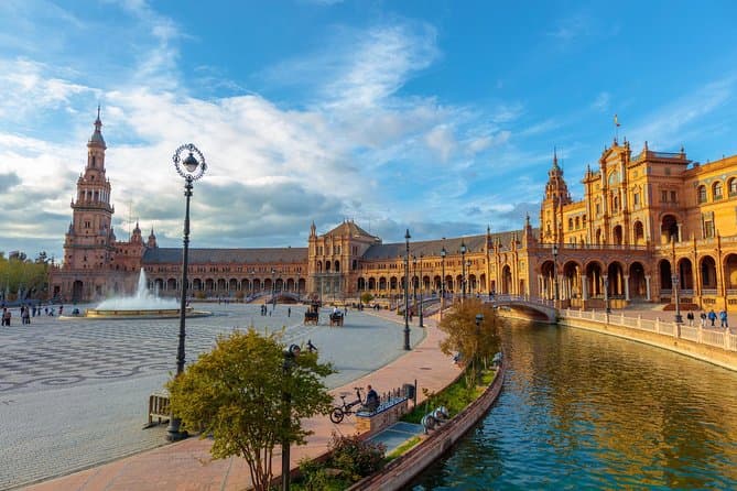 Seville Private Tour with Tickets