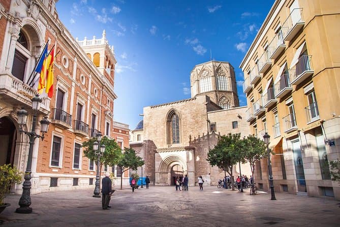 Valencia Highlights Guided Tour
