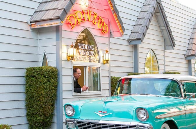 Las Vegas Drive-Up Wedding