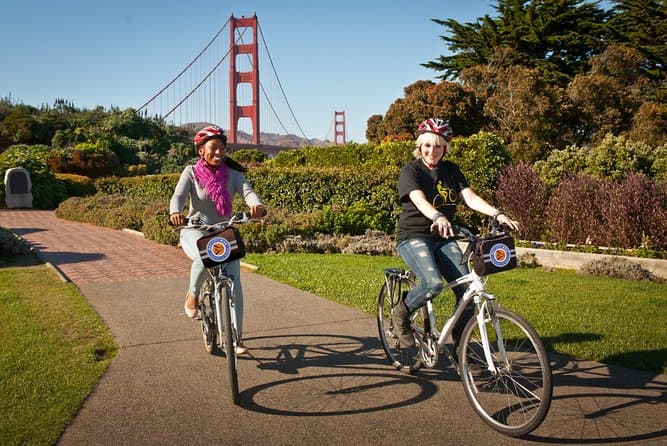 San Francisco Golden Gate Bridge and Sausalito Bike Tour