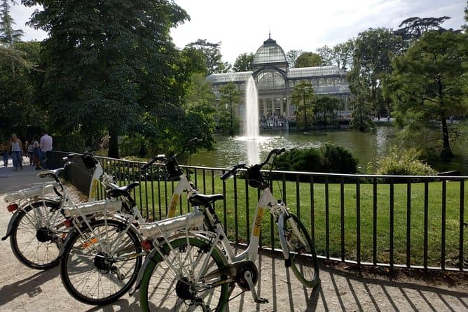 Madrid Retiro Park Bike Tour