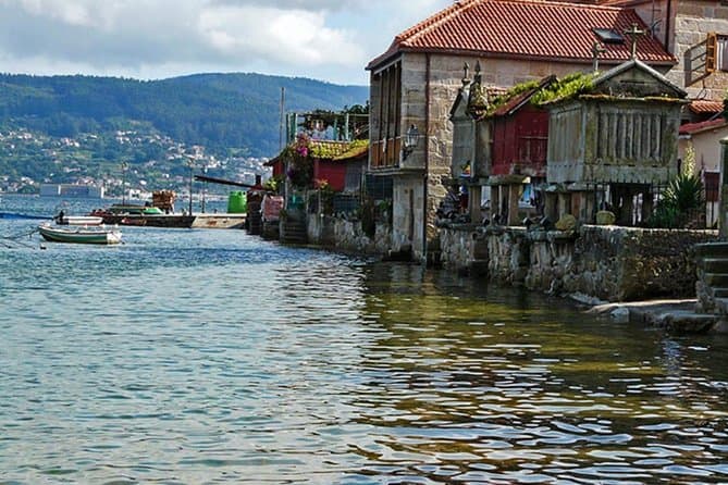 Rias Baixas Day Trip from Santiago de Compostela