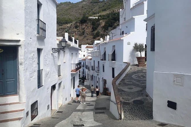 Nerja and Frigiliana Private Day Trip from Malaga