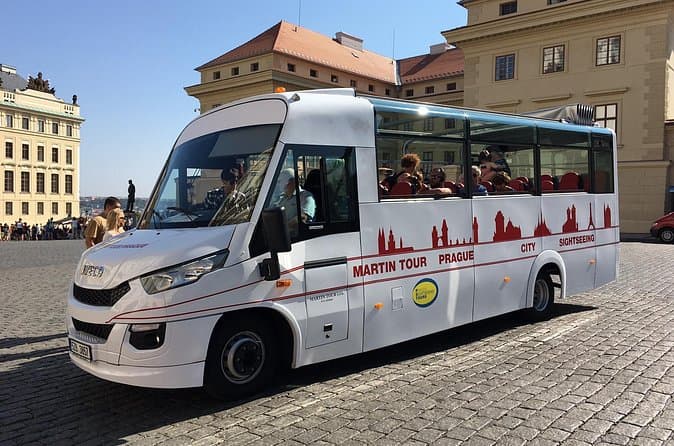 Prague Kickstart Bus Tour