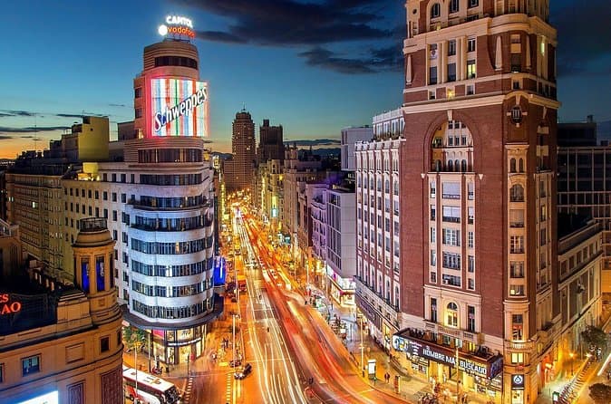Private One-way Transfer from/to Madrid Airport
