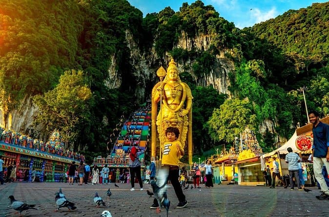 Kuala Lumpur Batu Caves and National Mosque Private Tour