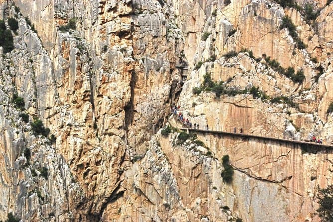 Caminito del Rey Hiking Small Group Day Trip from Granada