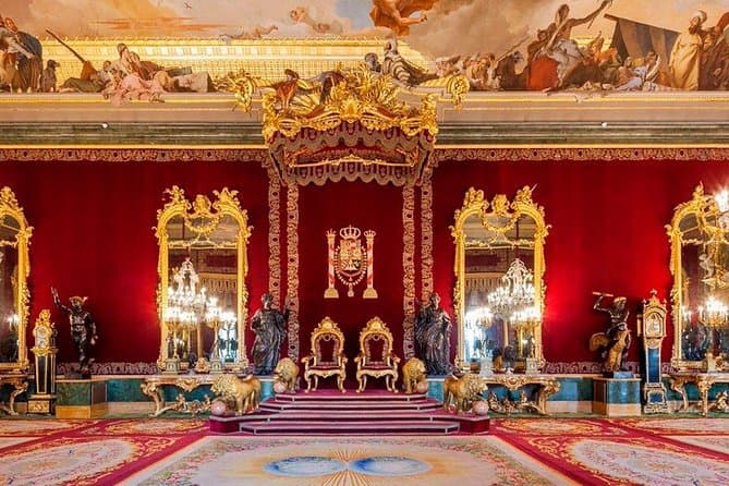 Madrid Guided Tour with Royal Palace Visit