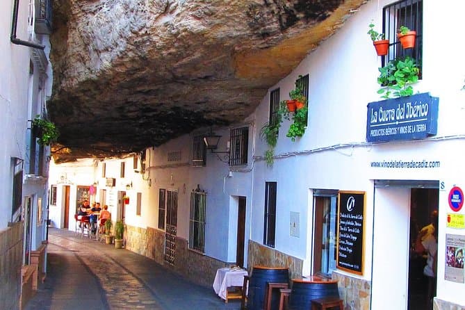 Ronda and Setenil de las Bodegas Day Trip from Malaga