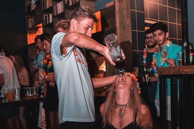 Split Pub Crawl