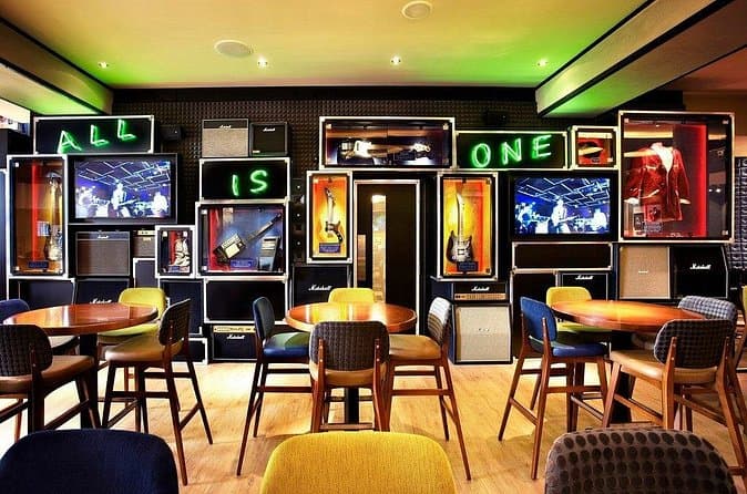 Hard Rock Cafe Copenhagen including Meal