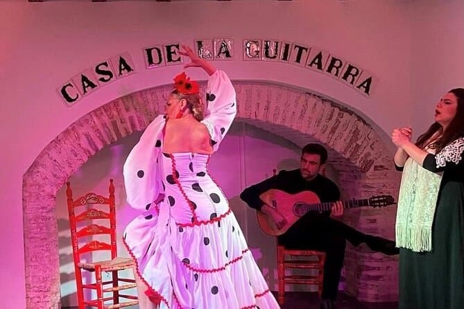 Seville Flamenco Show in Casa de la Guitarra