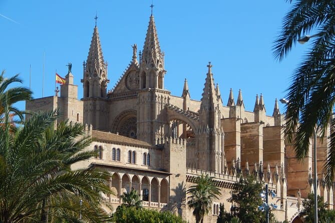 Mallorca Tour with Cathedral Tickets