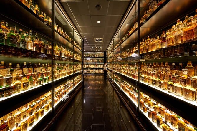 Edinburgh The Scotch Whisky Experience Tour