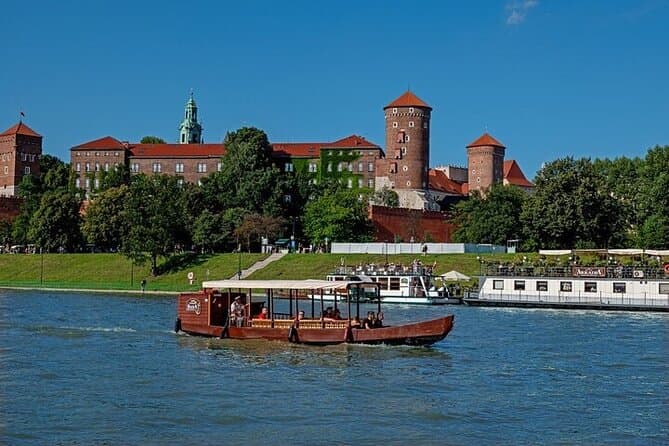 Krakow Vistula River Traditional Gondola Cruise