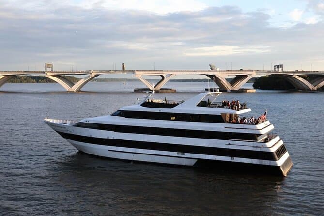 Washington DC Lunch Cruise