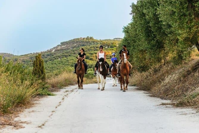 Crete Horse Riding with Lunch in the Mountains
