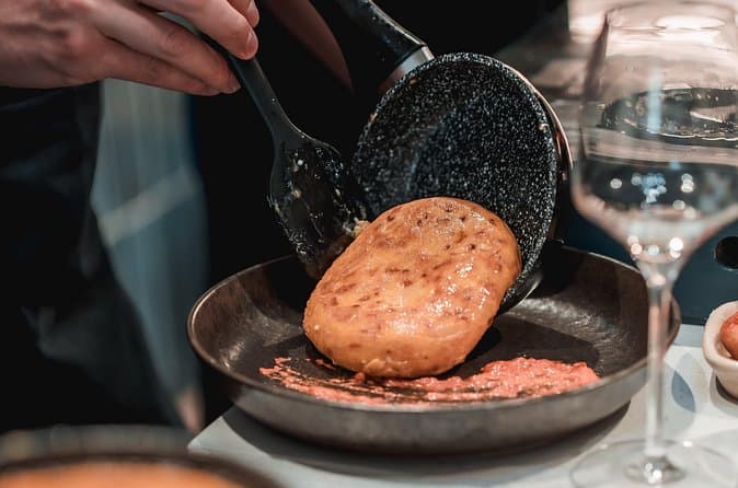Madrid Spanish Tortilla Cooking Class with Wine Paring