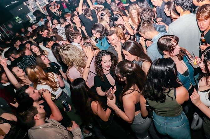 Madrid Pub Crawl and Party