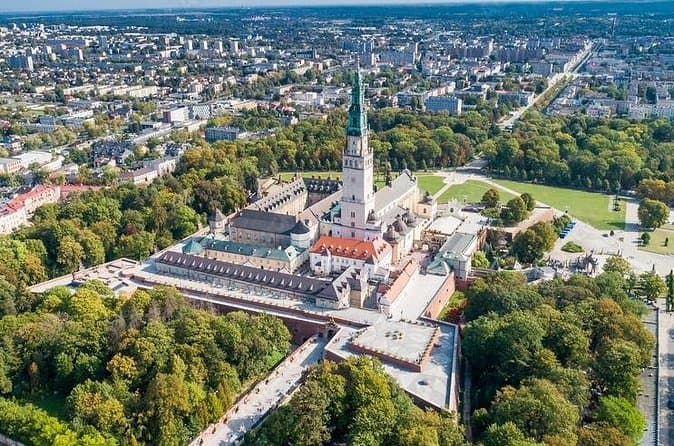 Wadowice and Czestochowa Day Trip from Krakow
