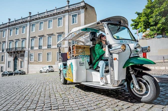 Lisbon Tuk Tuk Private Tour