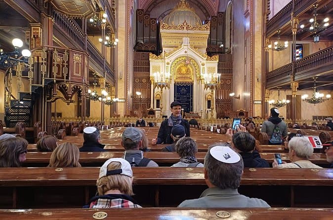 Budapest Synagogue and Jewish Ghetto Guided Tour