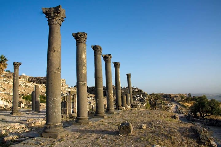 Jerash, Ajloun Castle and Umm Qais Day Trip from Amman