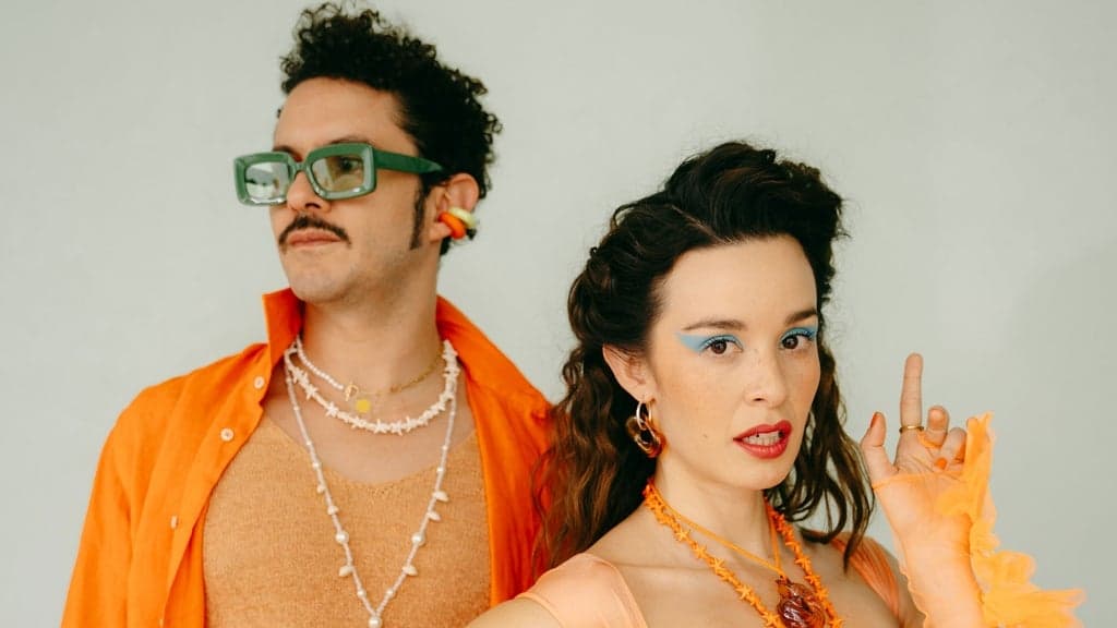 Monsieur Perine: Instrucciones Para Ser Feliz Tour at White Oak Music Hall - Downstairs