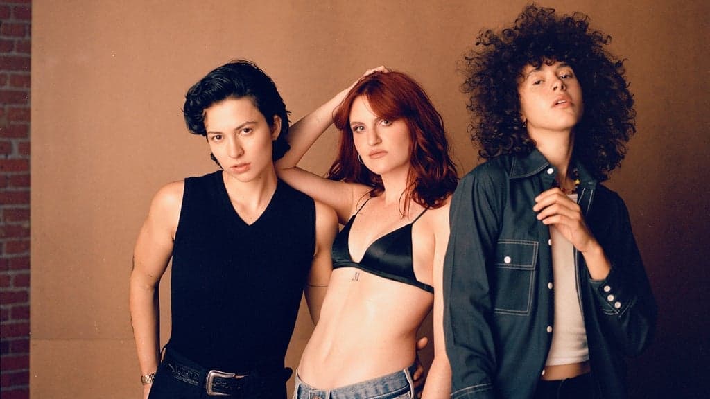 MUNA Tickets Guide · 2026