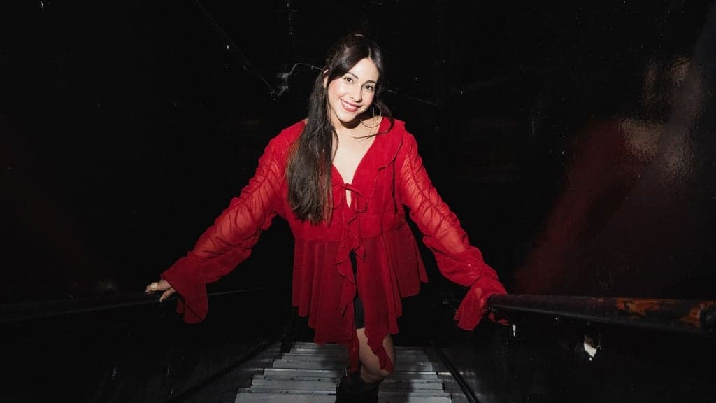 Poly Díaz (En Español) at Punch Line Comedy Club - Sacramento
