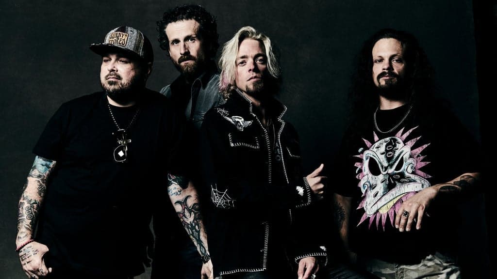 Black Stone Cherry at 1884 Lounge
