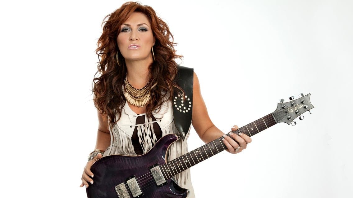 Jo Dee Messina at The Bluestone