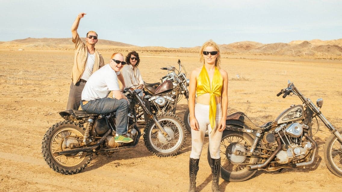 Amyl and The Sniffers