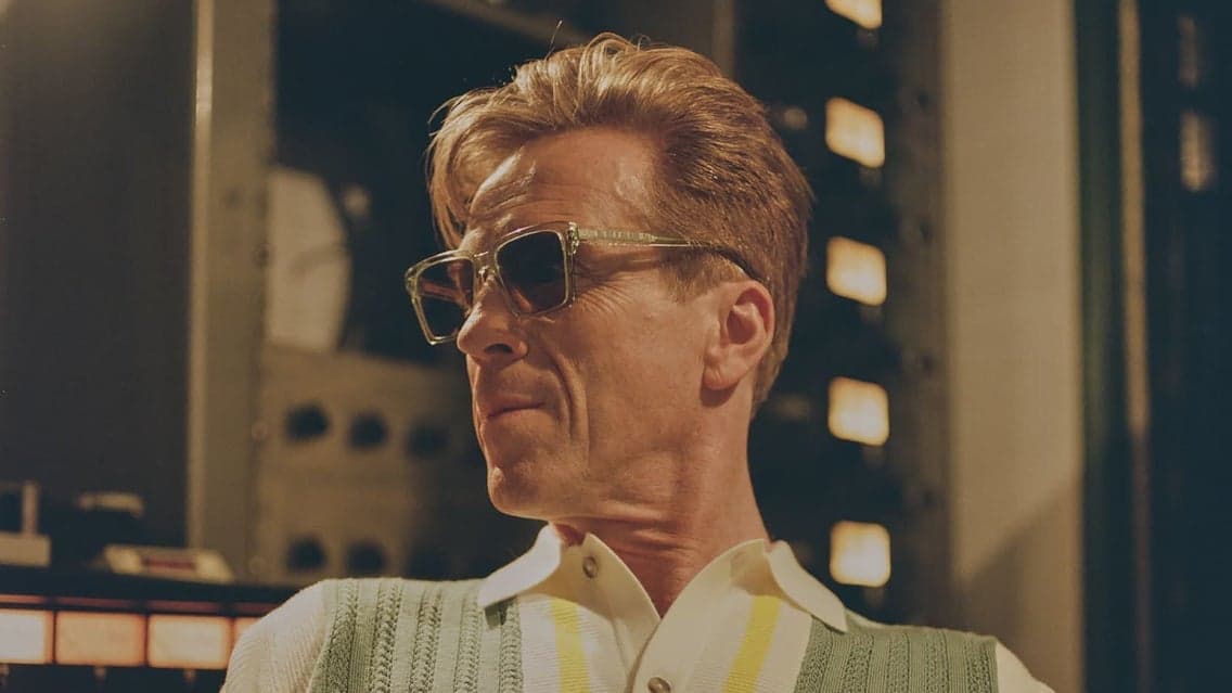 Damian lewis at District