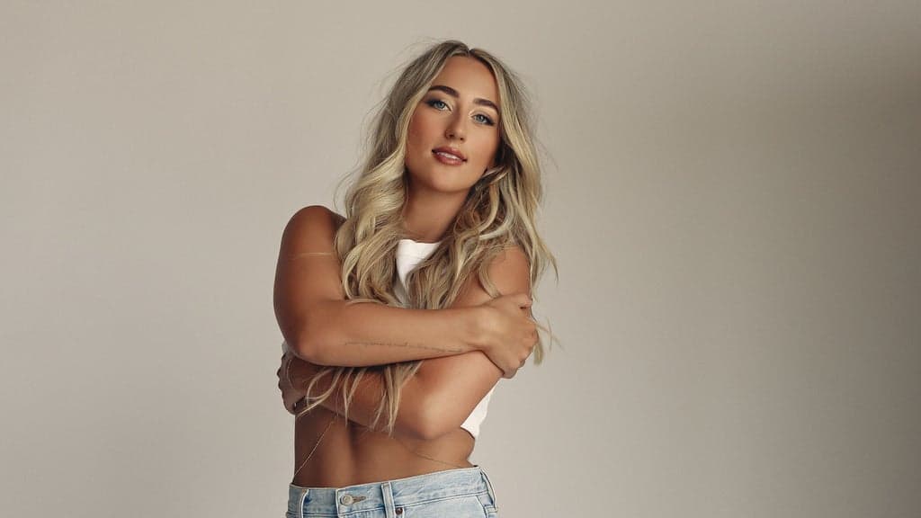 Ashley Cooke: The Baby Blues Tour at Knitting Factory - Boise
