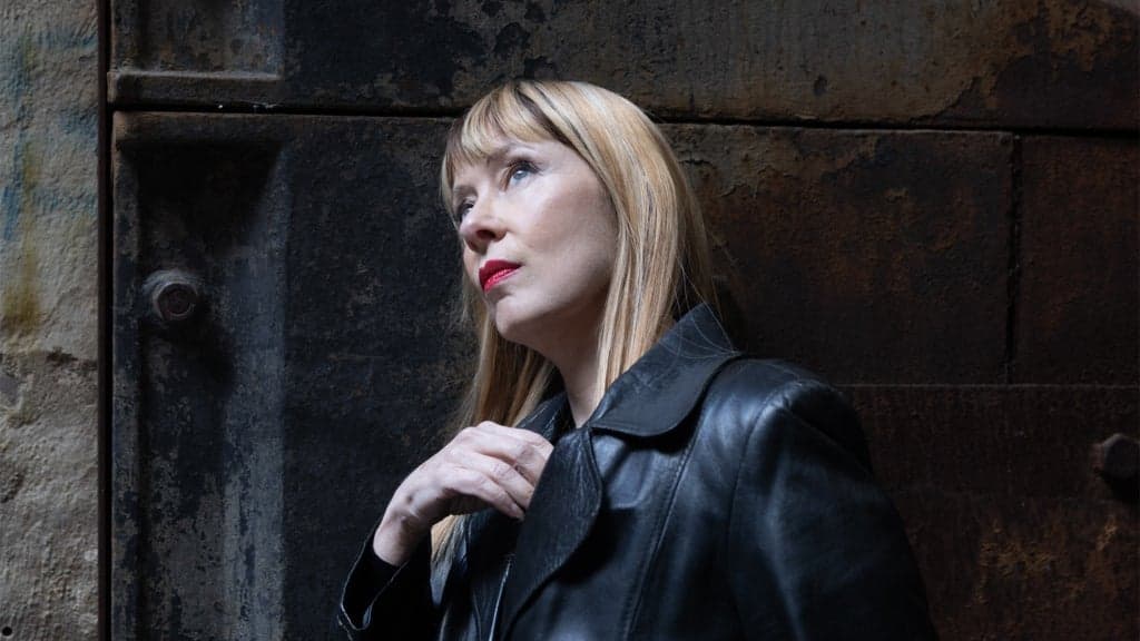 Suzanne Vega at Kelvingrove Bandstand