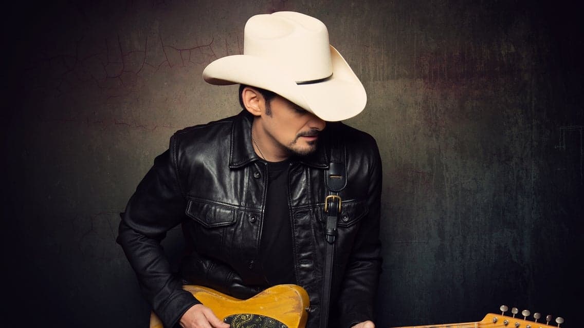 BRAD PAISLEY LIVE at Allianz Amphitheater at Riverfront