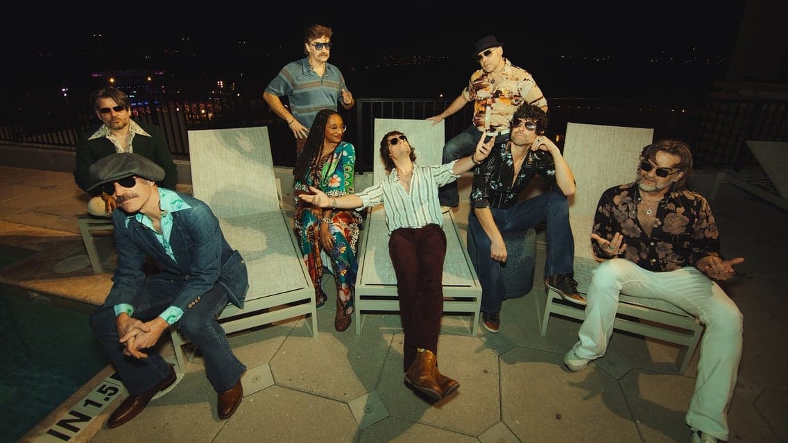 Yacht Rock Revue at Graceland Soundstage