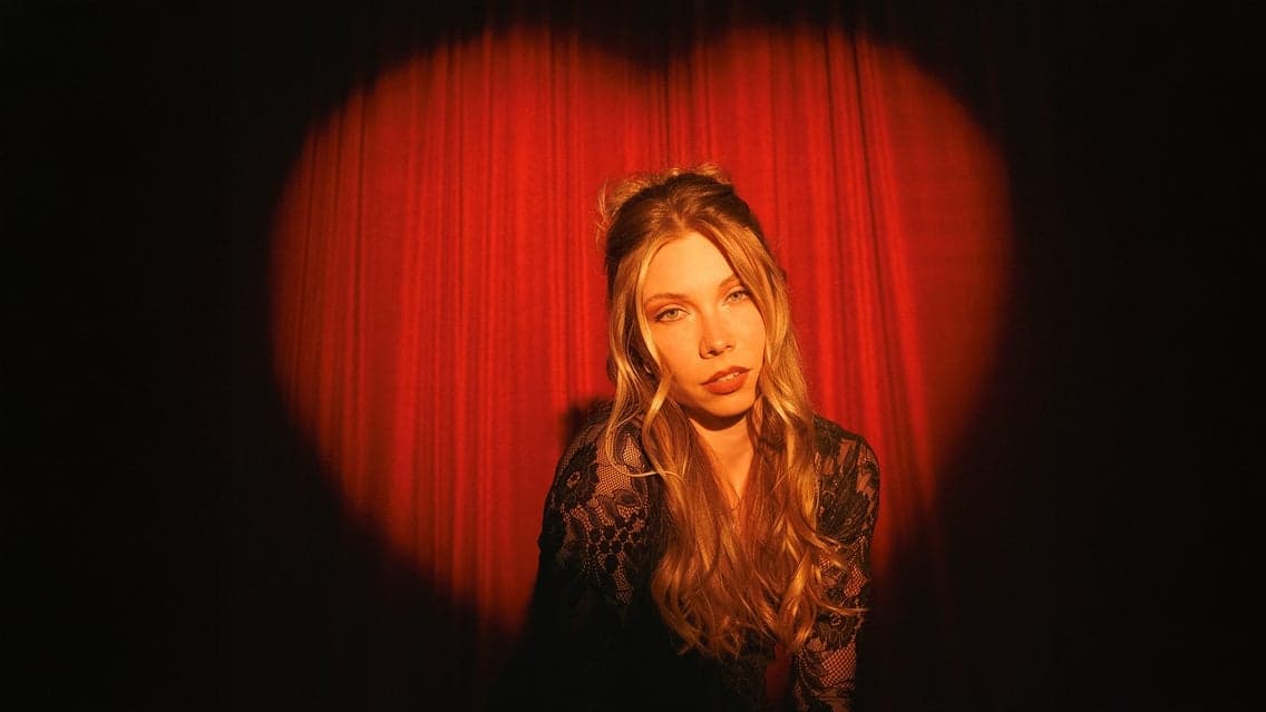 Laur Elle at The Moroccan Lounge