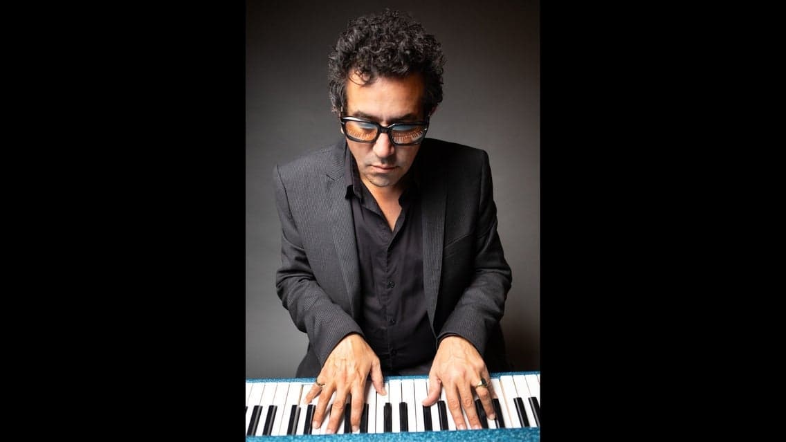 A.J. Croce at Crest Theatre  Sacramento