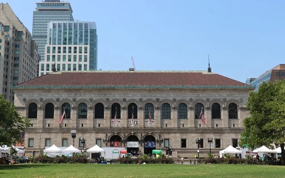 Boston Full-Day Trip from New York