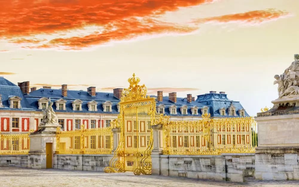 Versailles Palace, Gardens & Trianon Guided Tour